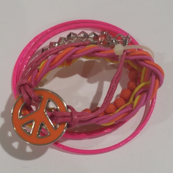 Set of 6 Colorful Mix Bangle & Stretch Bracelets with a Vibrant Peace Sign - Picture 1 of 7